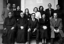 Fundadores U. Cardenal Caro, 1949.jpg